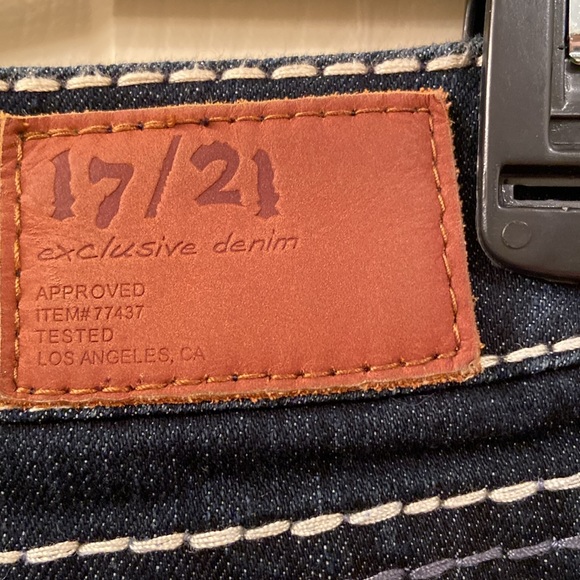 Exclusive Denim 17/21 Dark Blue Jeans Fantastic White Stitching Boot Cut WM SZ 8 - Picture 12 of 14